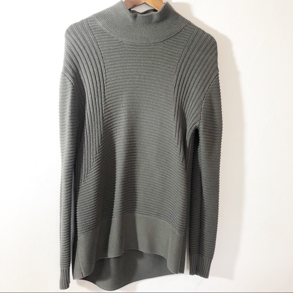 Vince Camuto Sweaters - Vince Camuto tunic length sweater